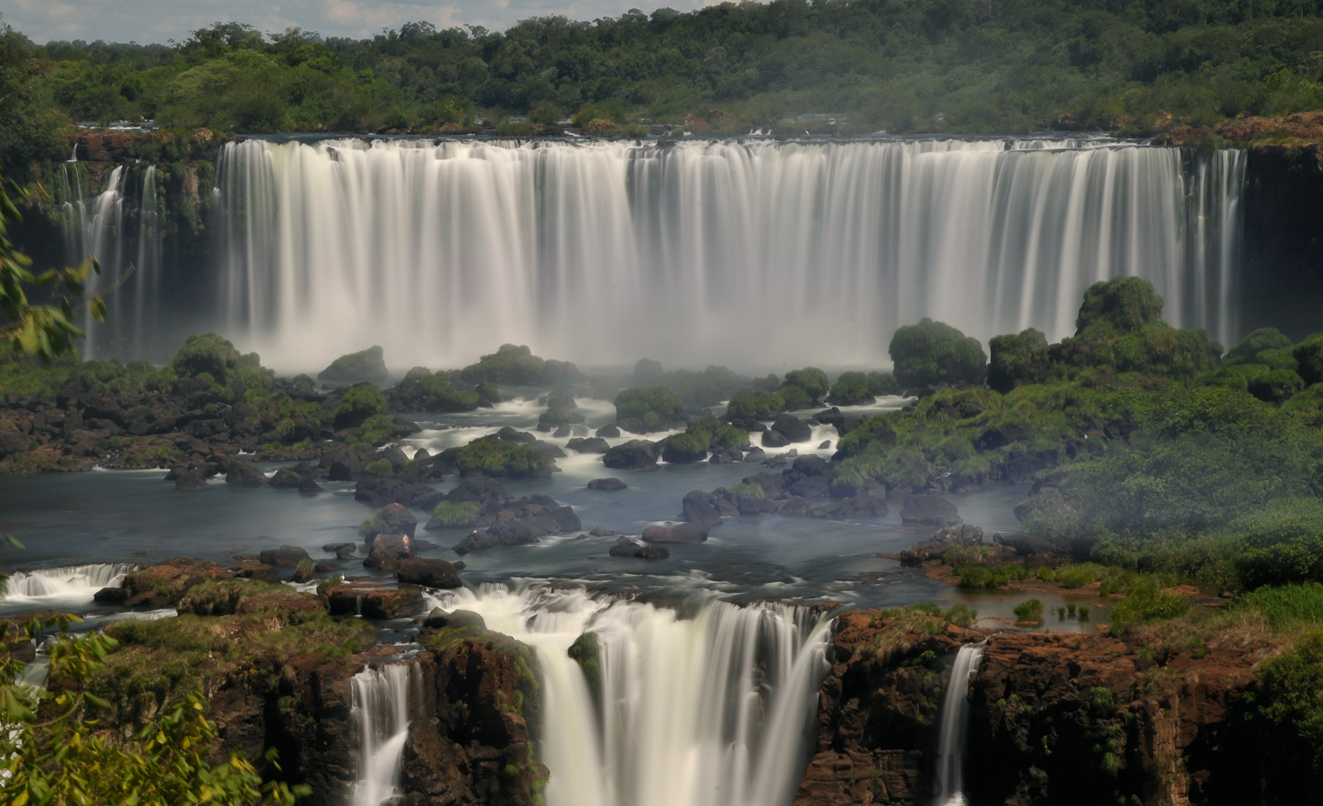 Cataratas del Iguazu [92 mm, 13.0 Sek. bei f / 22, ISO 200]