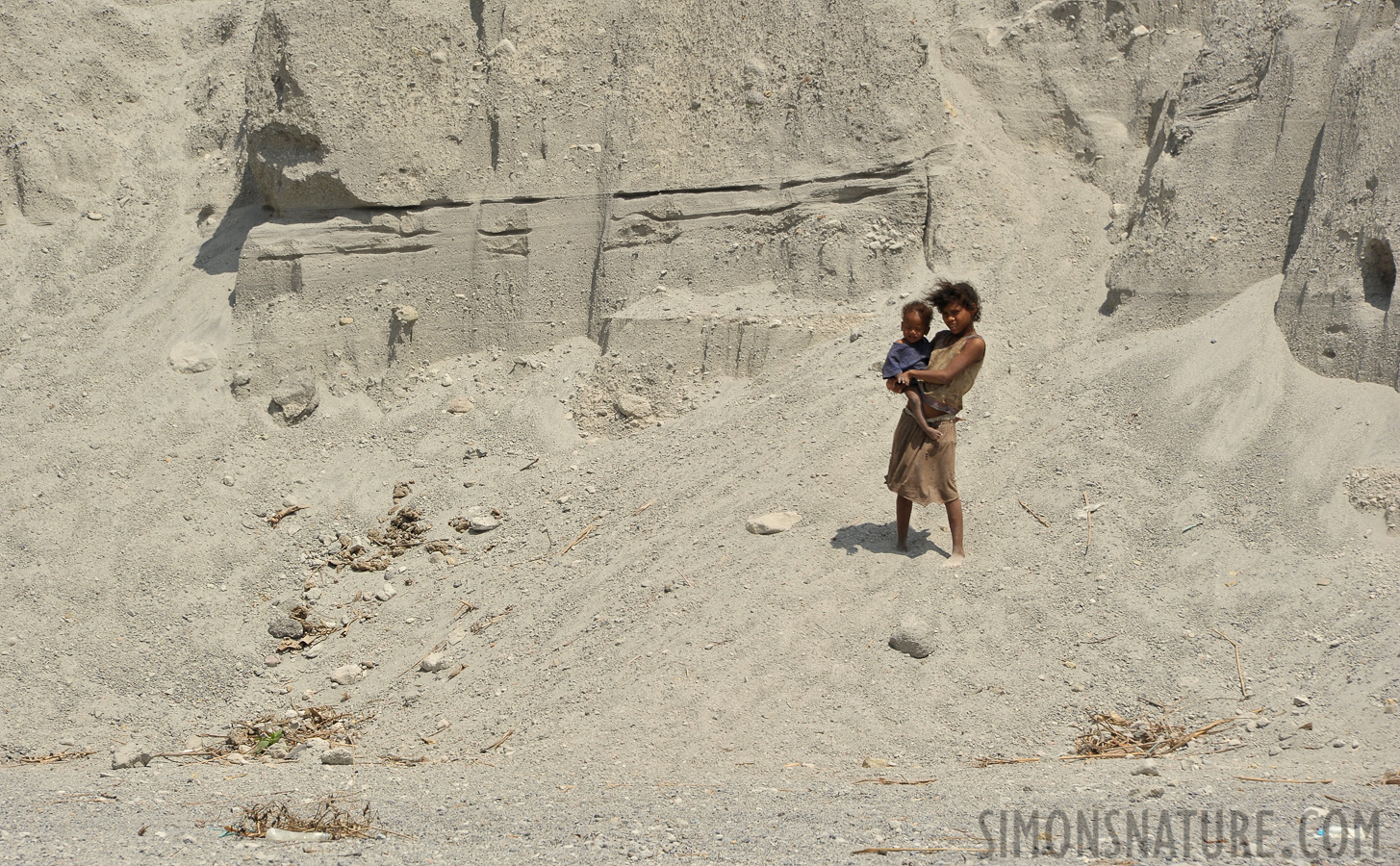 Mount Pinatubo [300 mm, 1/800 sec at f / 10, ISO 400]