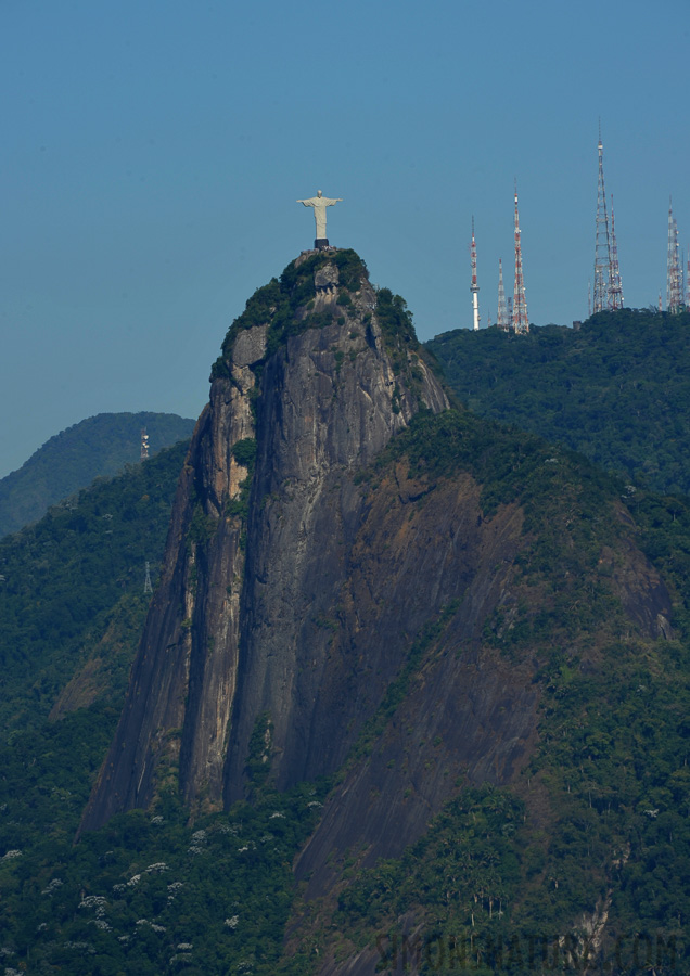 Rio de Janeiro [300 mm, 1/200 sec at f / 13, ISO 200]